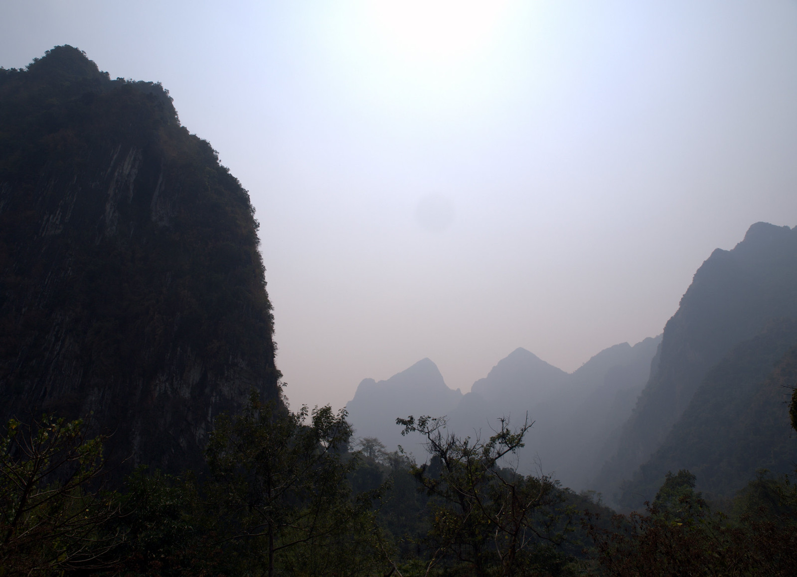 Karst mountains in northern Laos|640